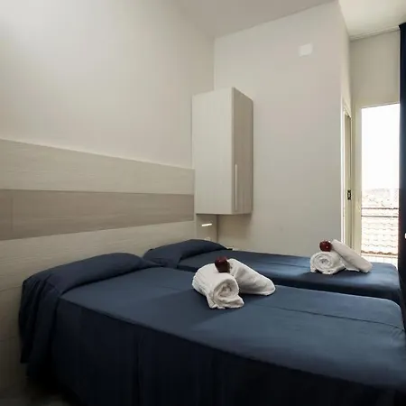 Scarlet Otel