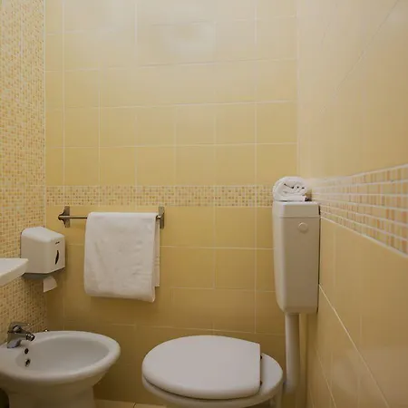 Scarlet Szálloda 3*