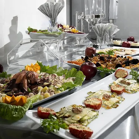 Scarlet Римини